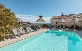 Mas des Romarins, The Originals Relais (Relais du Silence)